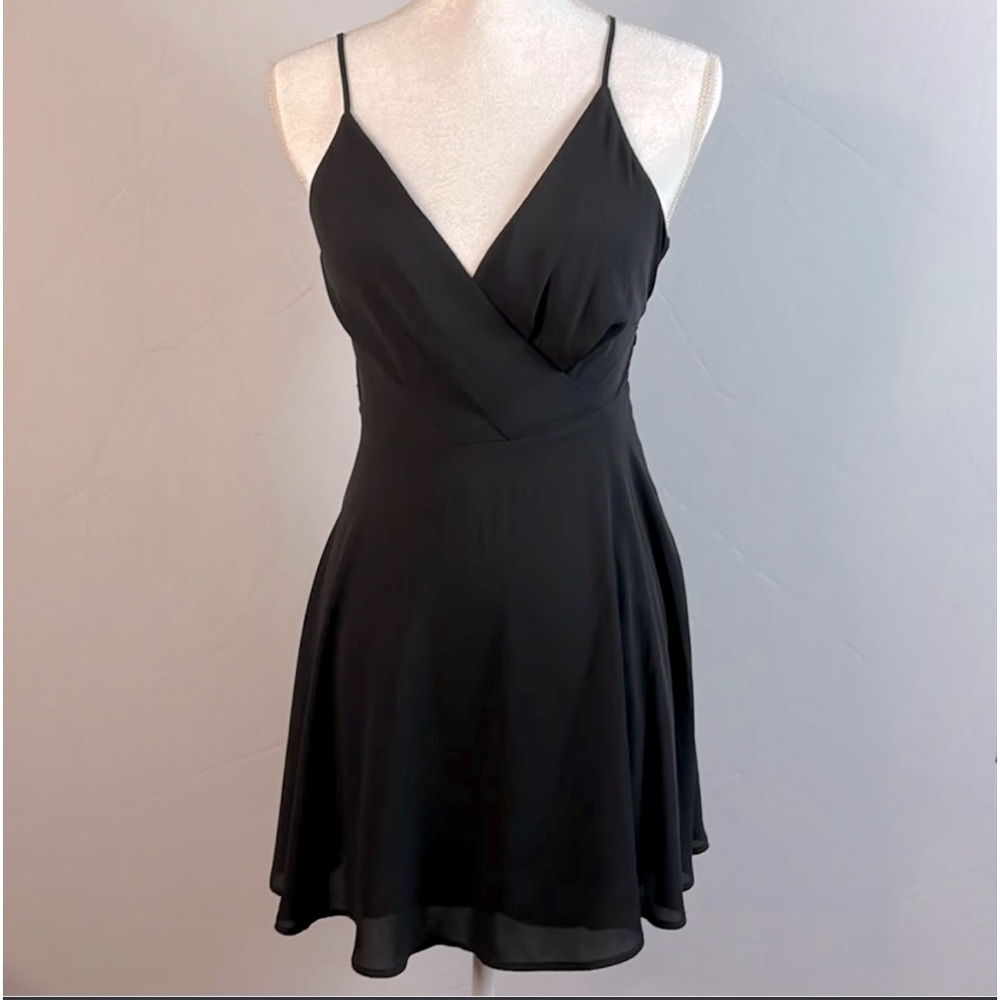 Express Mini Little Black Plunge Dress Size M